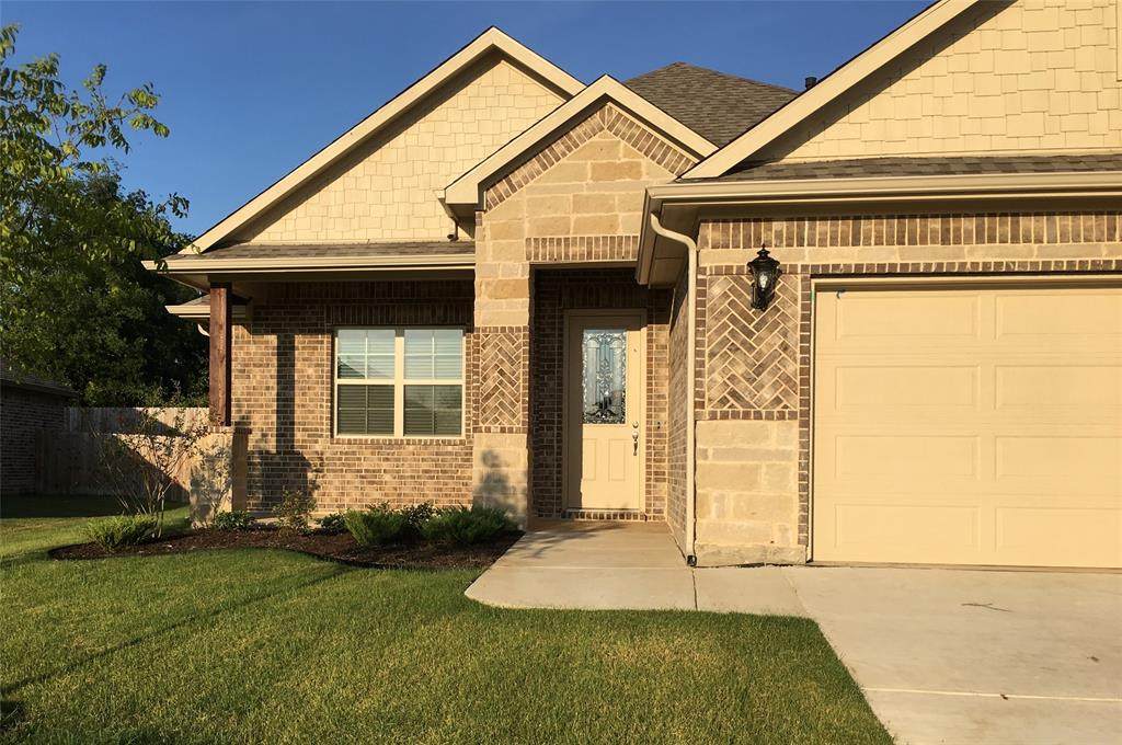 8 Pleasant Valley - Photo 1