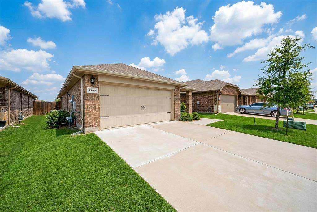 2127 Ocelot Street - Photo 1