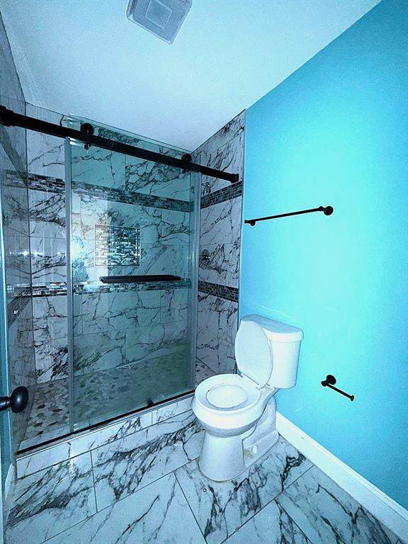 2406 Marsalis Avenue - Photo 1