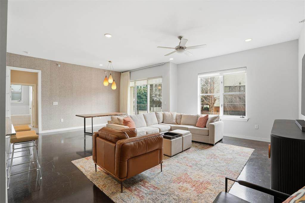 2608 Museum Way - Photo 1