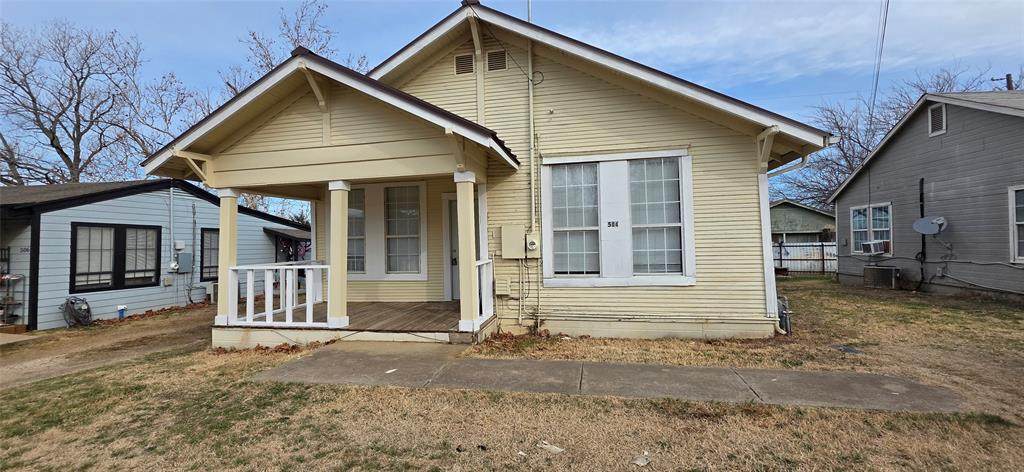 504 Bluebonnet Street - Photo 1