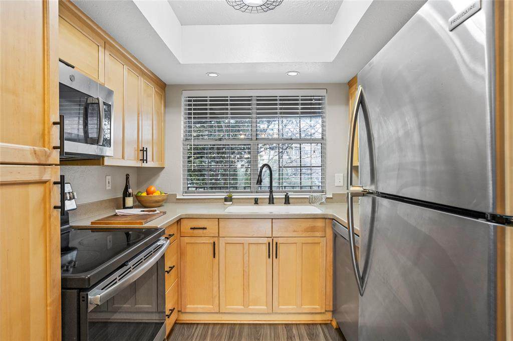 2535 Wedglea Drive - Photo 1