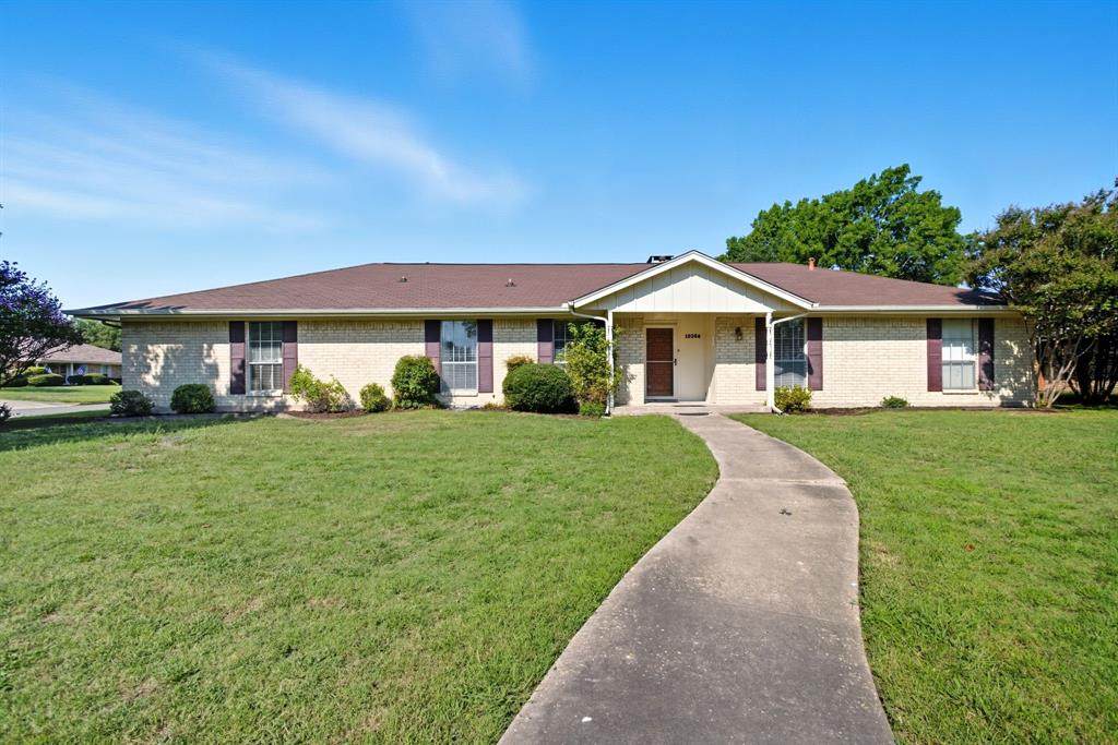 10304 Oak Creek Drive - Photo 1