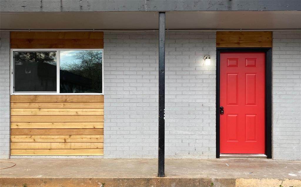 429 Johnson Street - Photo 1