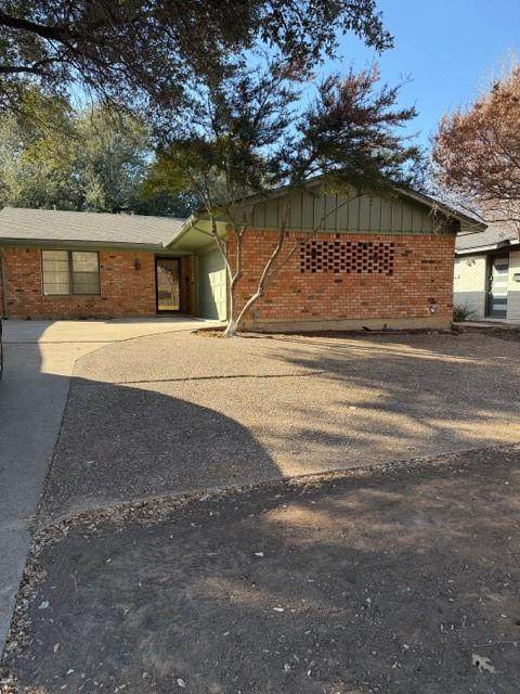 2728 Mccart Avenue - Photo 1