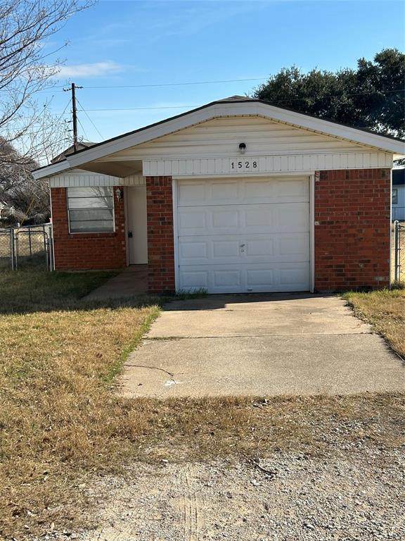 1528 Coral Cut Off - Photo 1