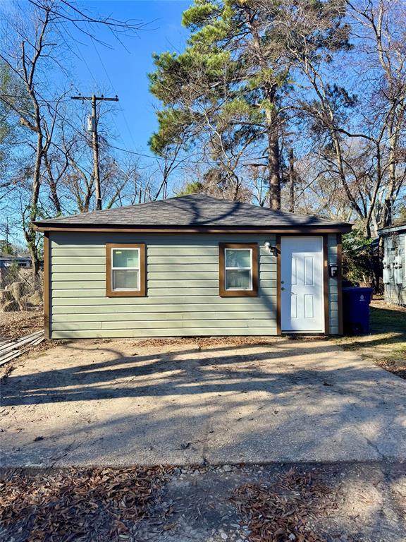 1501 1/2 Clover Street - Photo 1