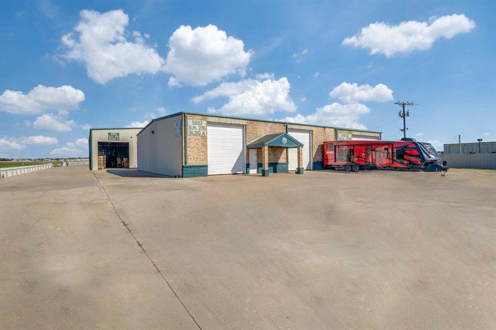 5882 State Highway 276 - Photo 1