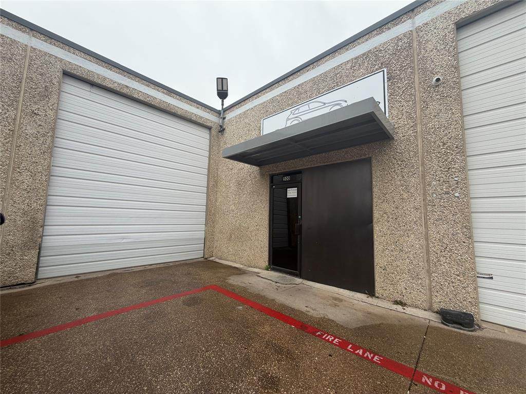 11252 Goodnight Lane - Photo 1