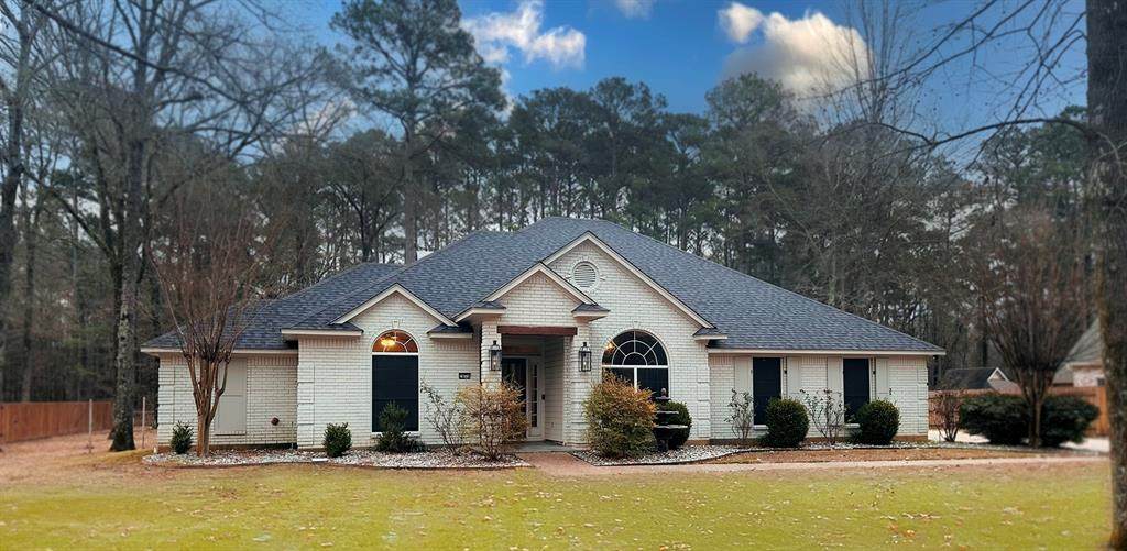 2859 Hillcrest Circle - Photo 1