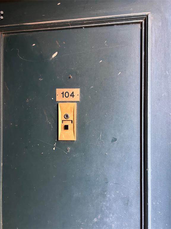 9520 Royal Lane - Photo 1