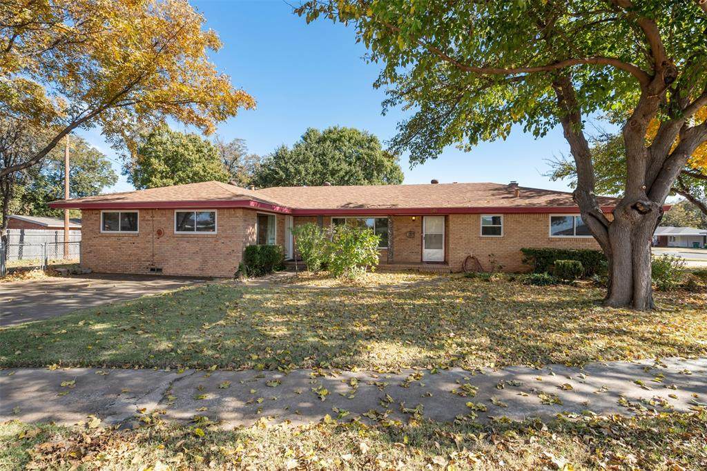 501 Hilltop Street - Photo 1