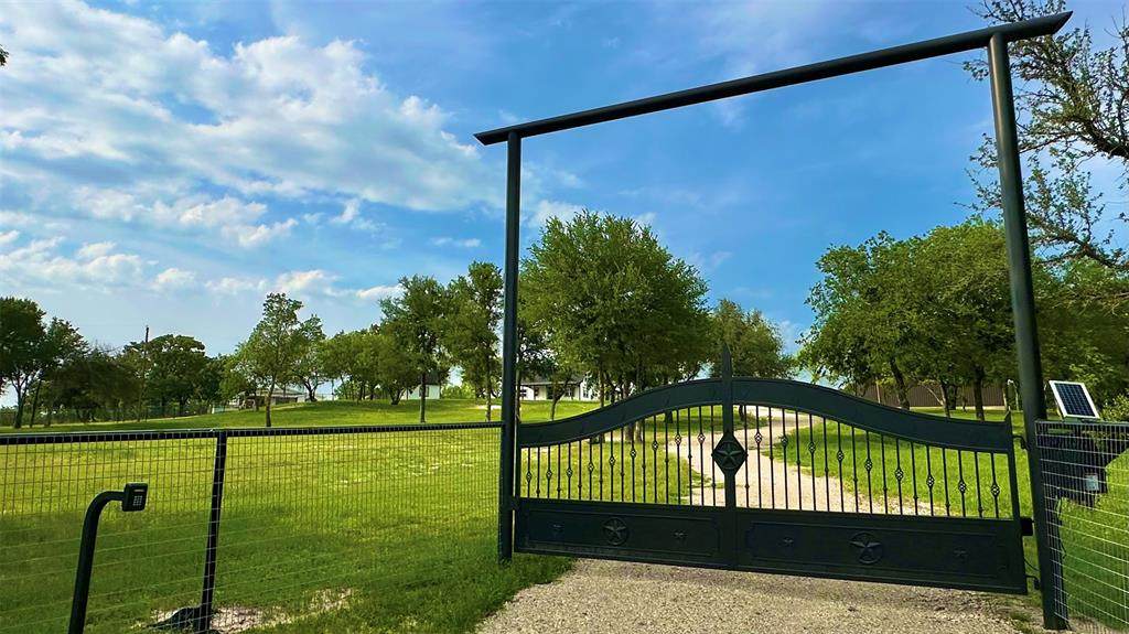 400 Timber Wild Drive - Photo 1