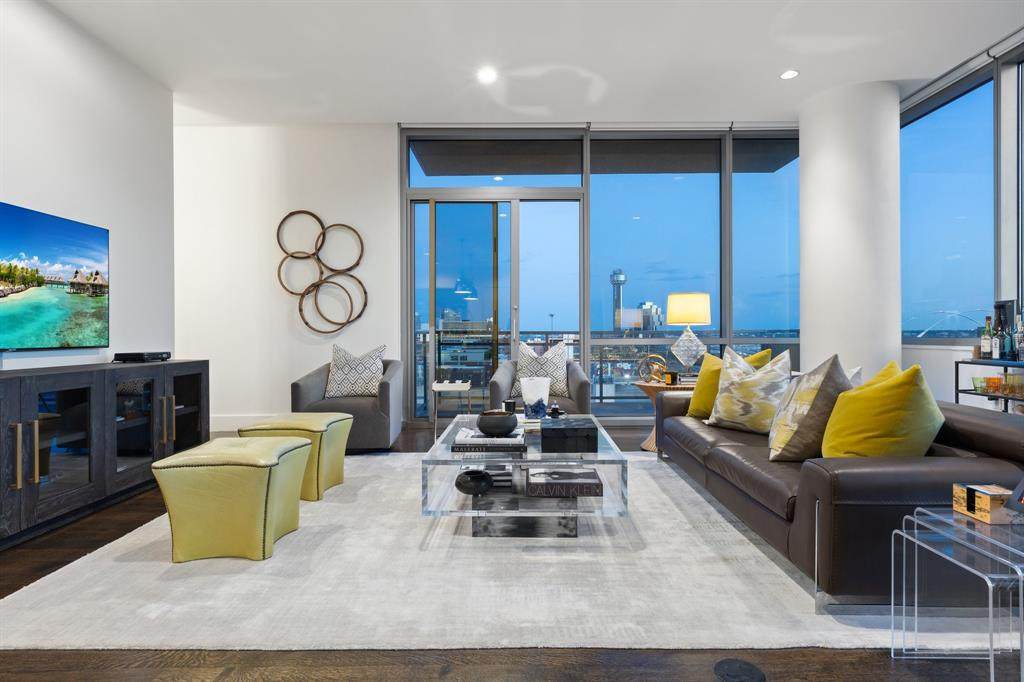 2200 Victory Avenue - Photo 1