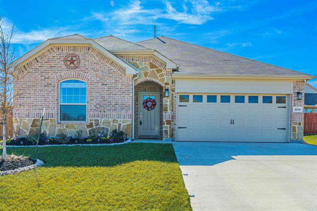 1240 Almond Road - Photo 1