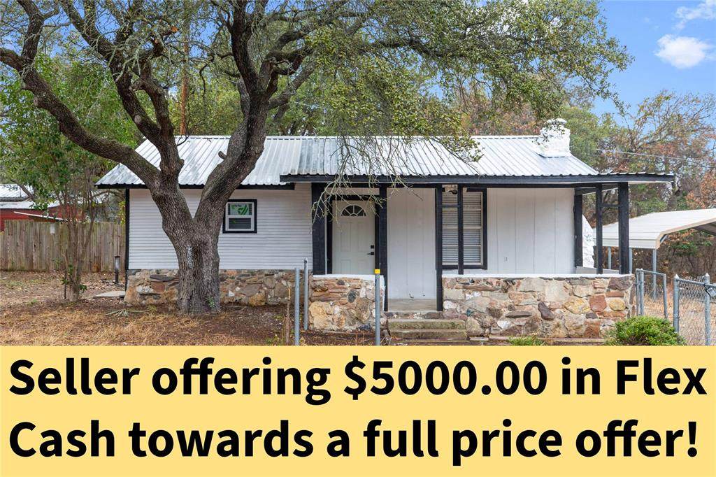 6916 Clover Leaf Drive - Photo 1