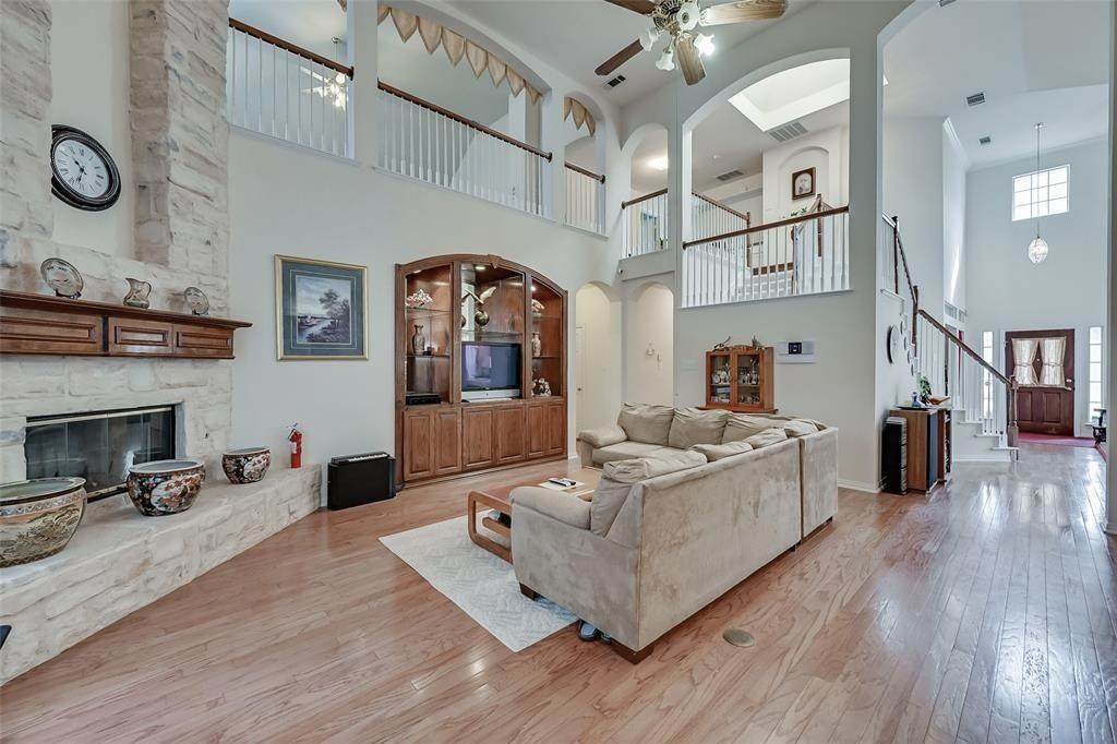 5701 Christy Lane - Photo 1