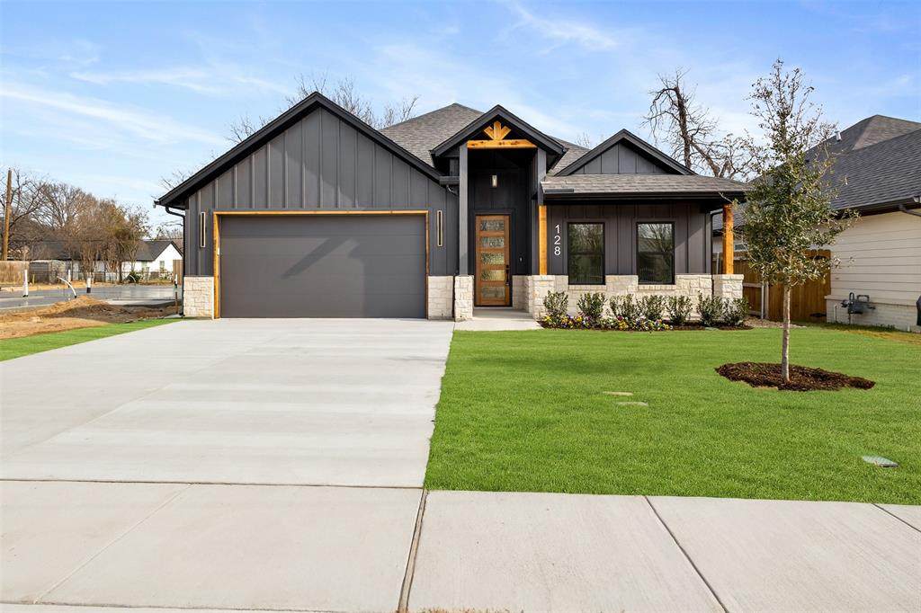 128 Cottonwood Street - Photo 1