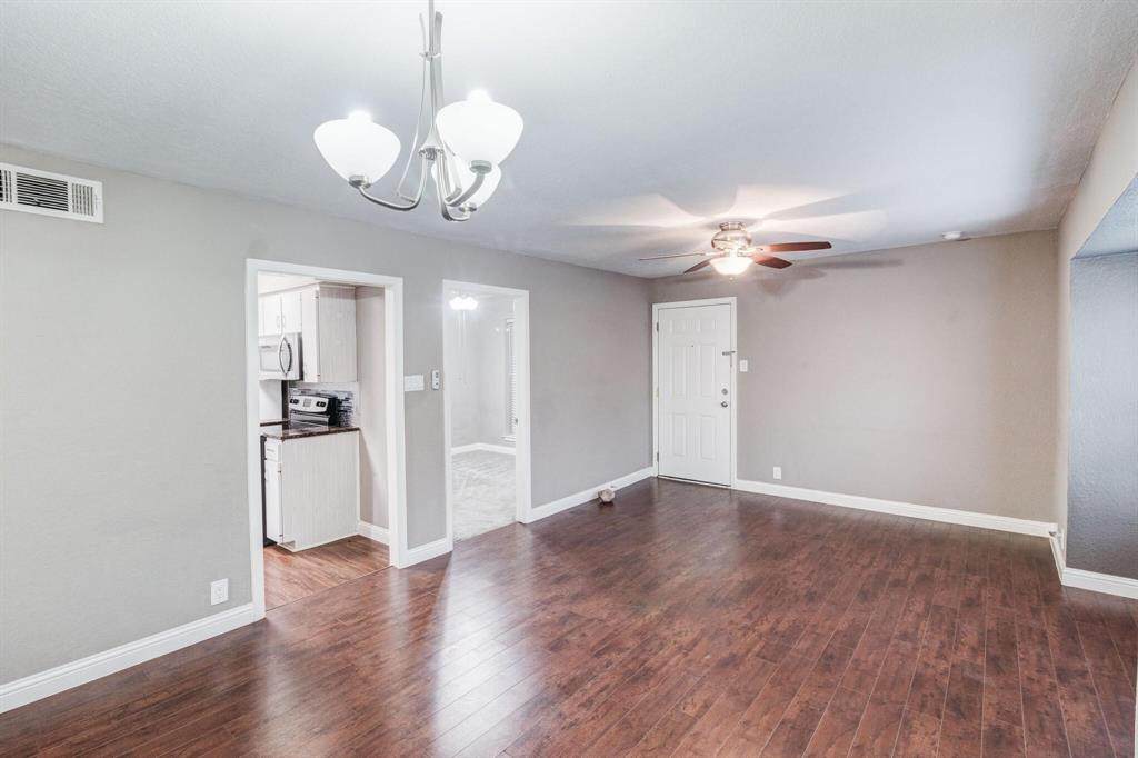 7928 Royal Lane - Photo 1