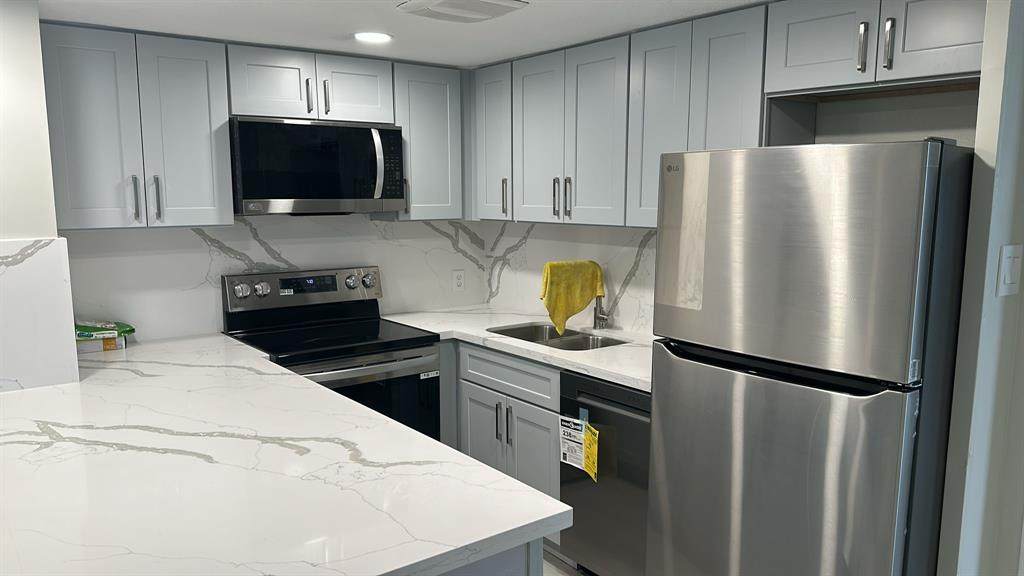 7520 Hornwood Drive - Photo 1