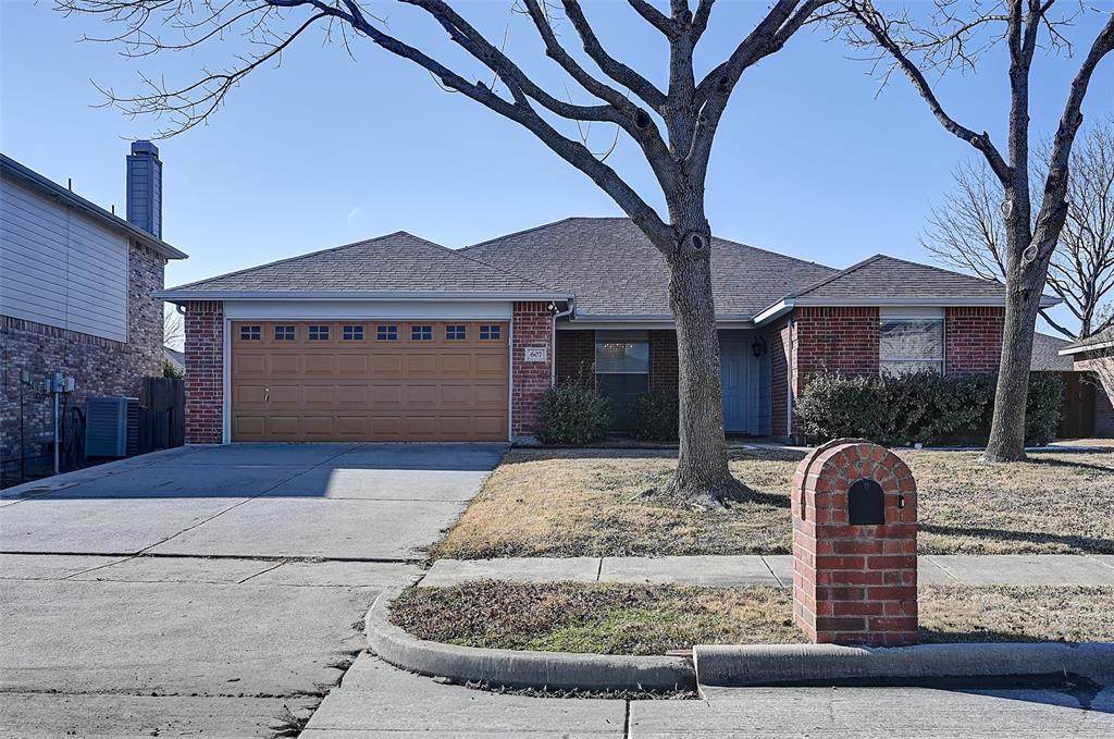 607 Claiborn Lane - Photo 1