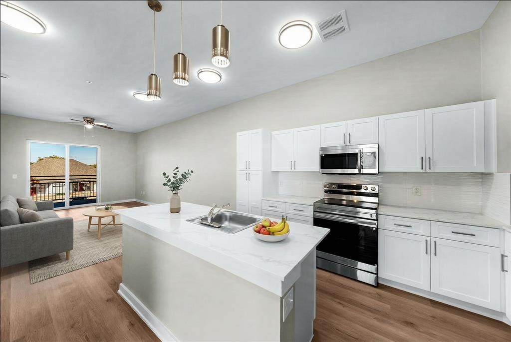 3522 Main Street - Photo 1