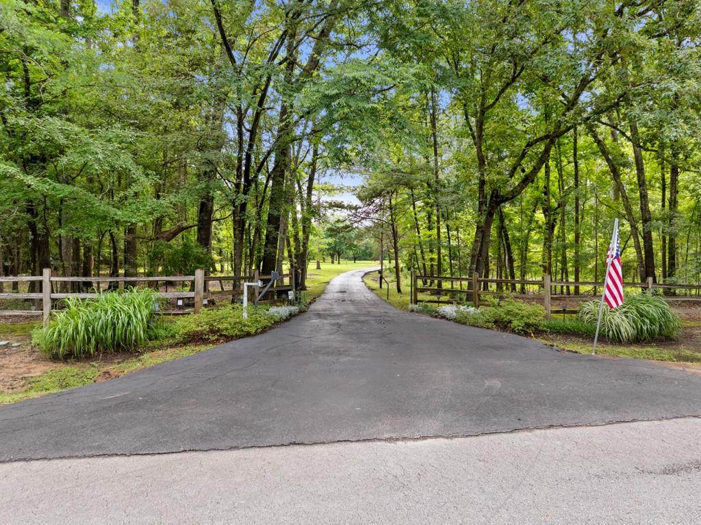 4930 Twin Lakes Drive - Photo 1