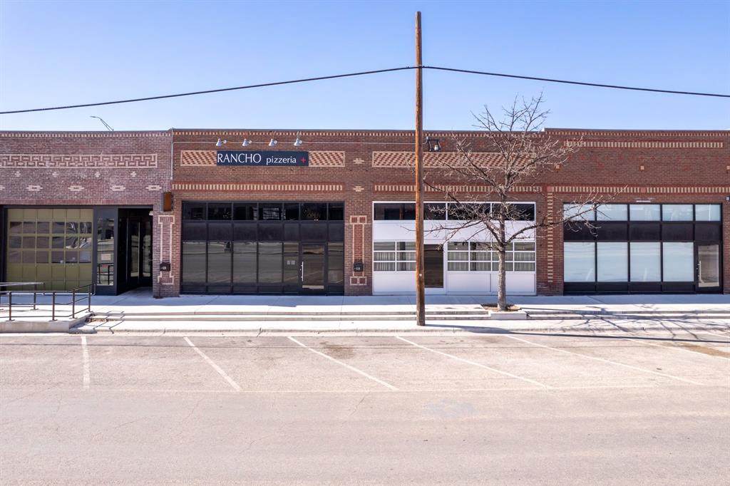414 Commerical Avenue - Photo 1