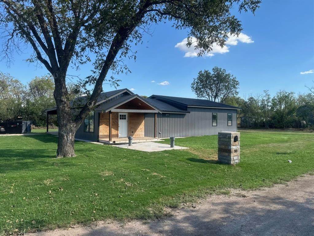 501 Rose Street - Photo 1