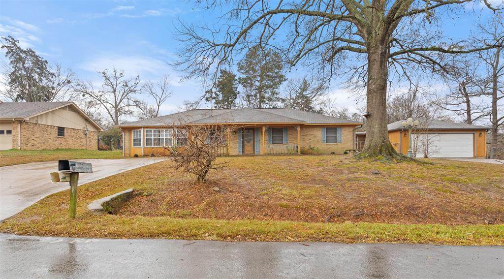10130 Brookwood Drive - Photo 1