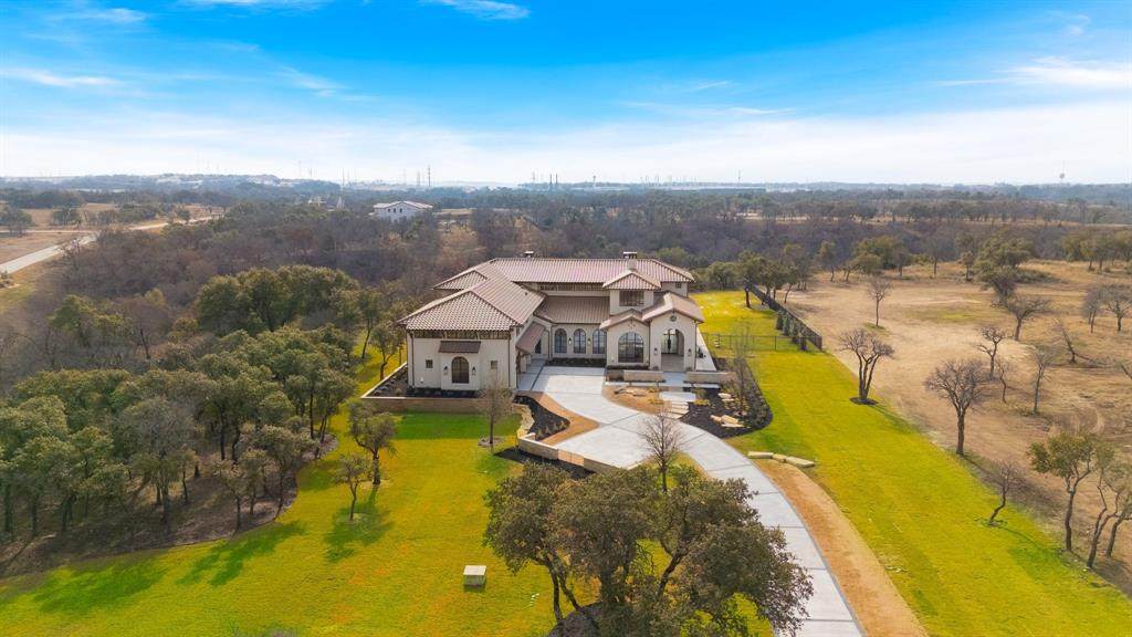 10717 Arrowhead Point Drive - Photo 1