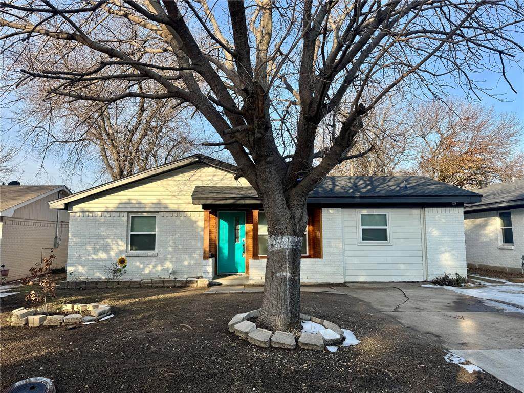 413 14th Street - Photo 1