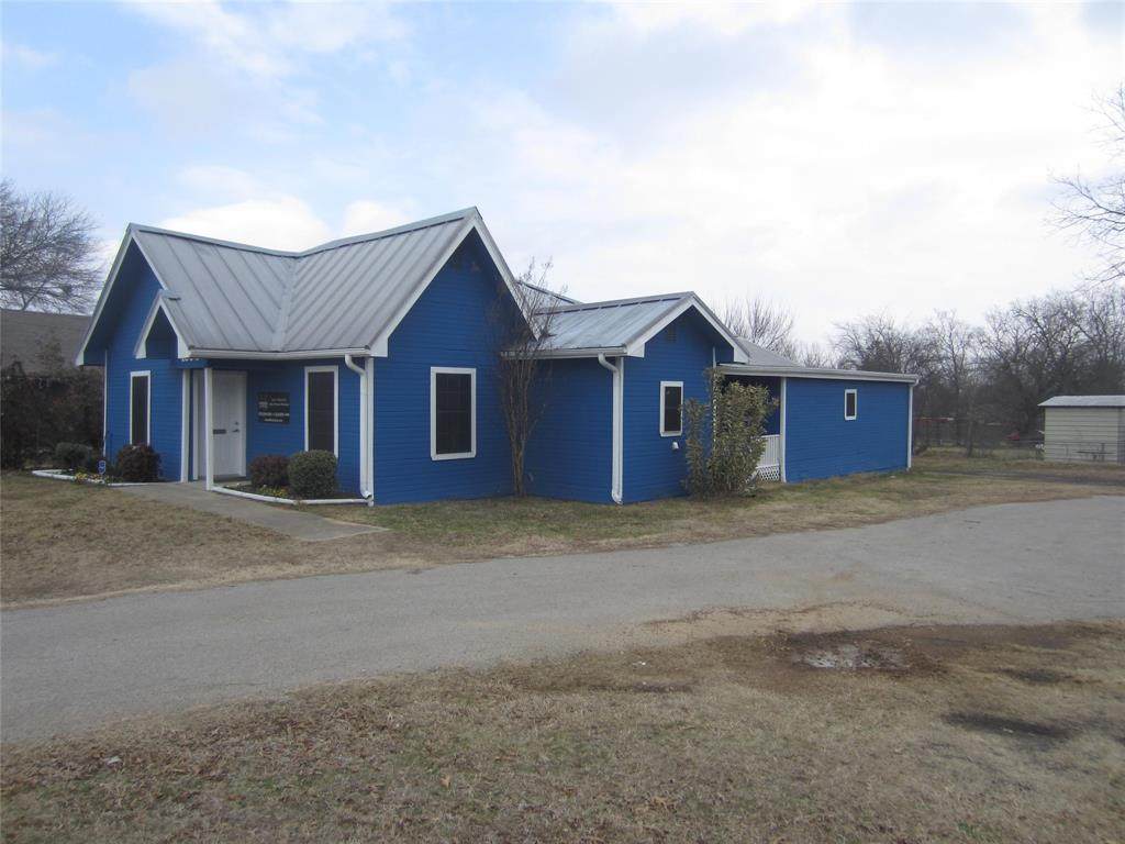1004 Church Street - Photo 1
