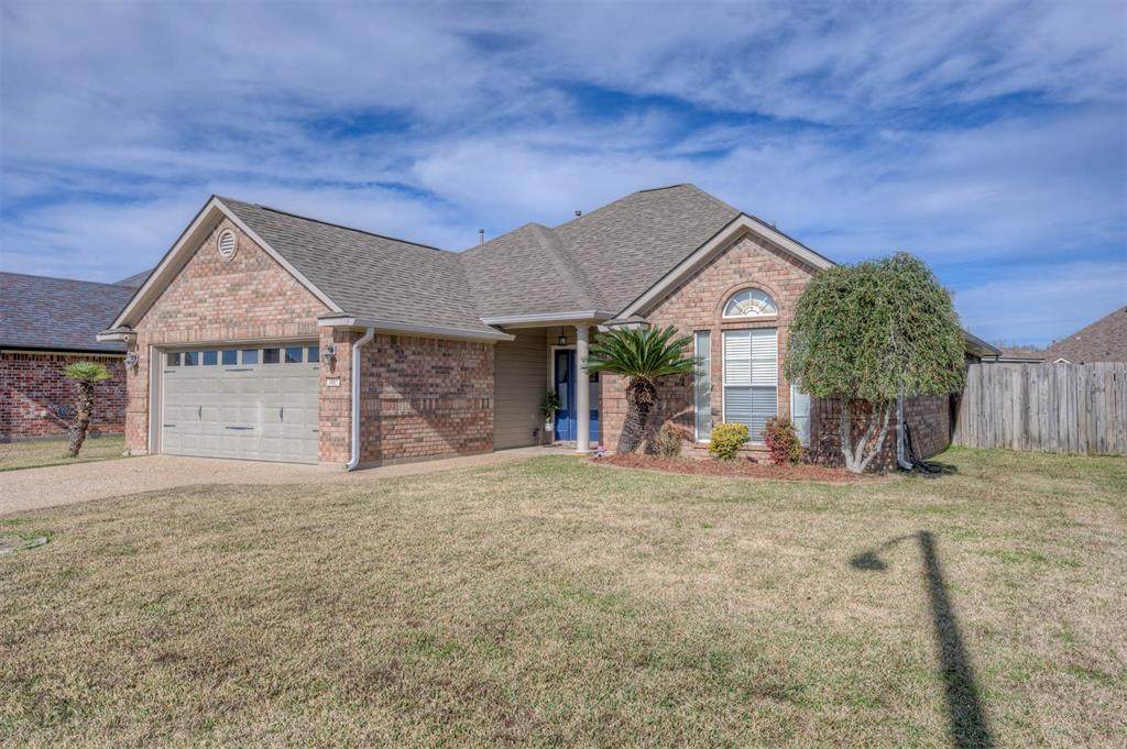5861 Bluebonnett Drive - Photo 1