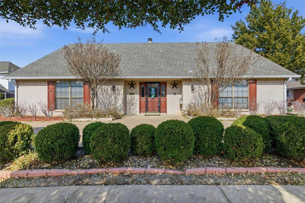 1905 Wimbledon Drive - Photo 1