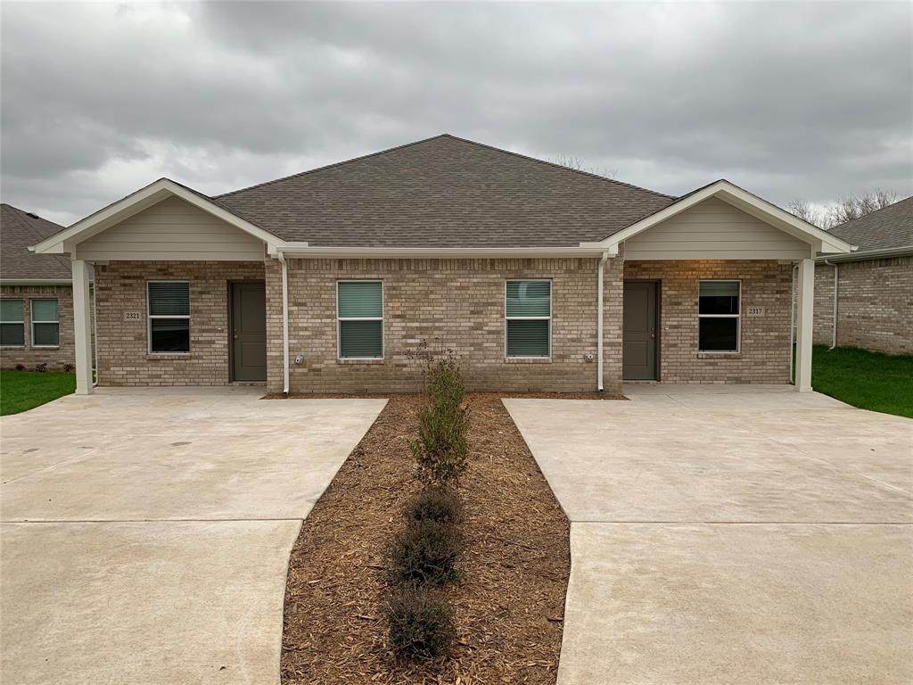 2309 Hickory - Photo 1