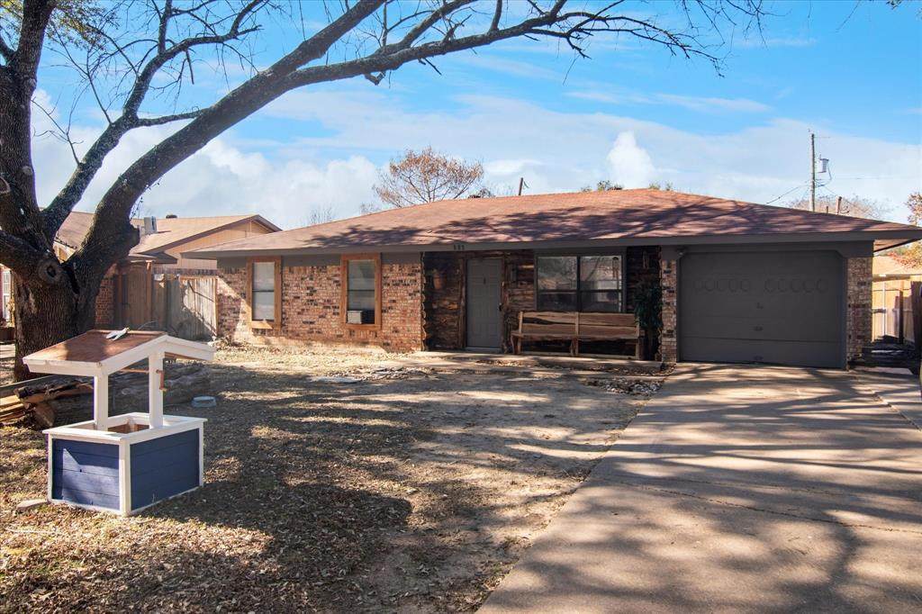 805 Quinette Drive - Photo 1