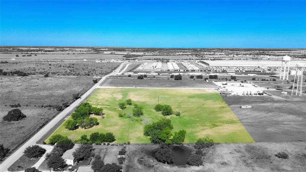 3288 Lois Road - Photo 1