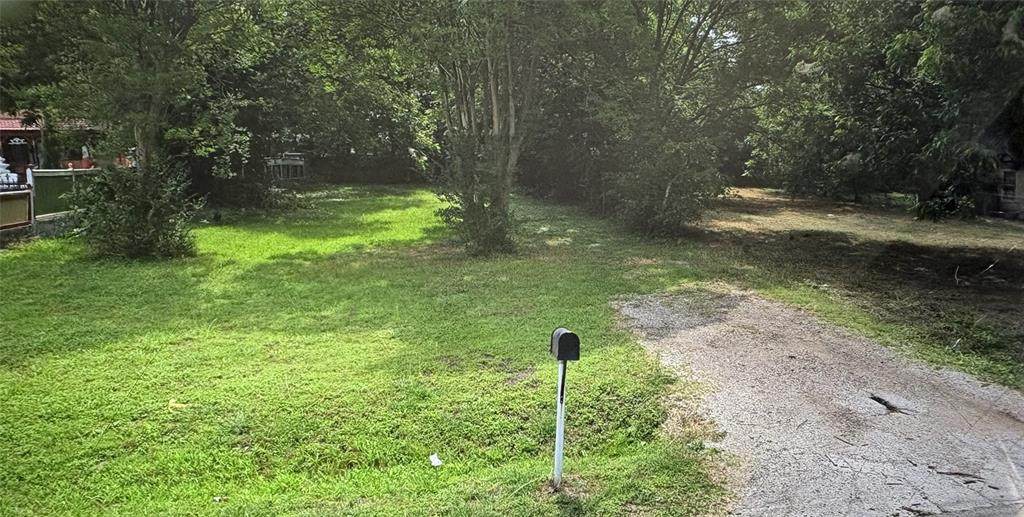 742 Ella Avenue - Photo 1