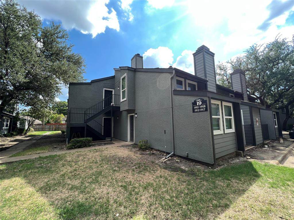 9696 Walnut Street - Photo 1