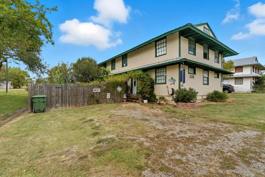 348 A Sam Houston Street - Photo 1