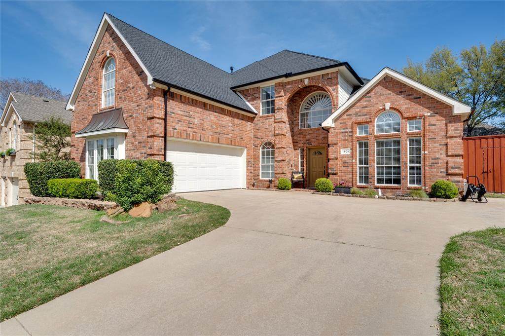 1405 Kingsbrook Circle - Photo 1