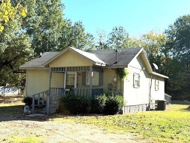 1480 10th Street - Photo 1
