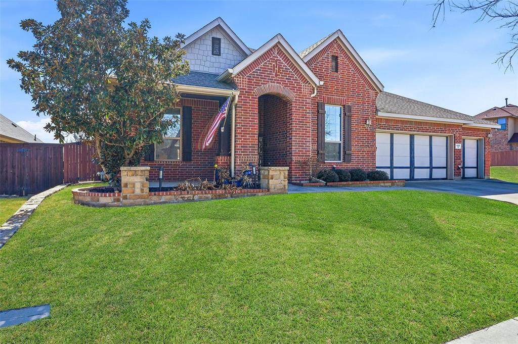 600 Fall Wood Trail - Photo 1