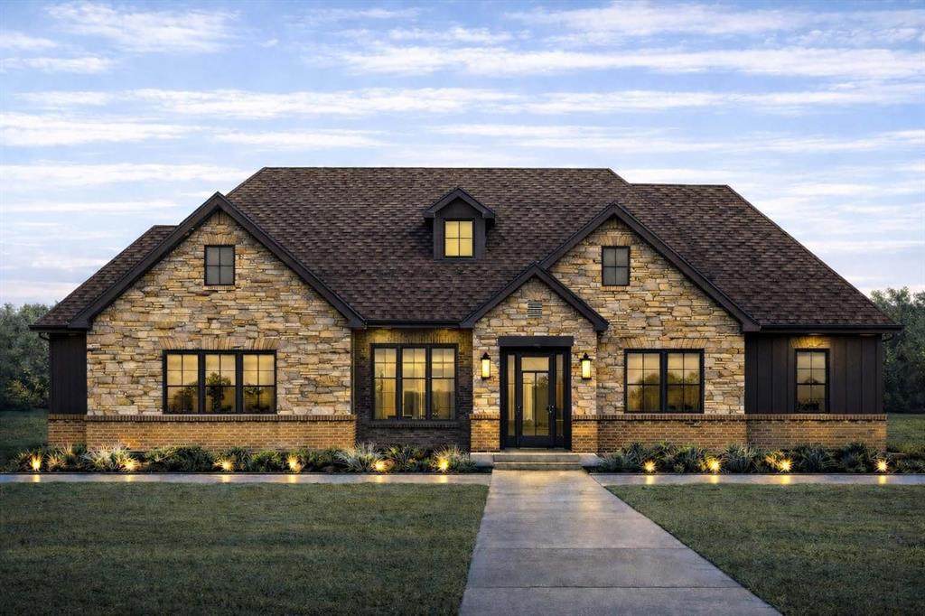 163 Post Oak Drive - Photo 1