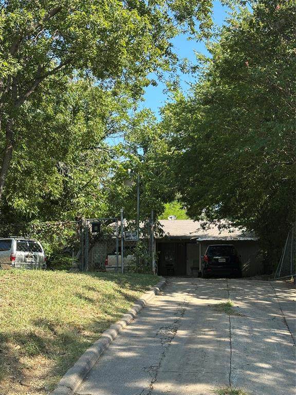 2505 Bomar Avenue - Photo 1