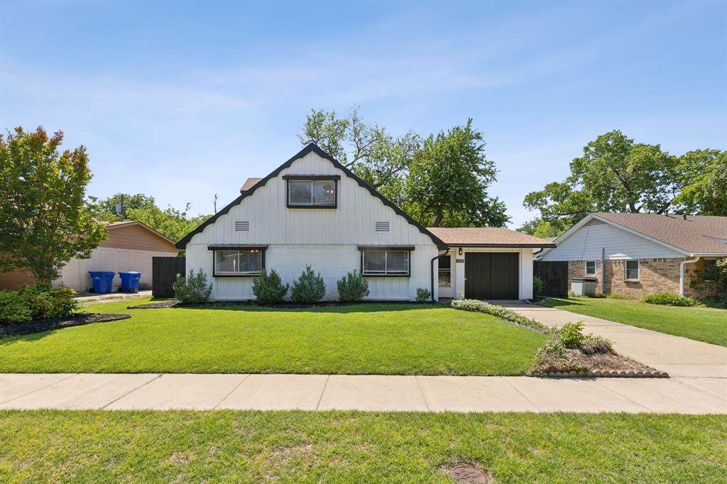 2312 Valleywood Drive - Photo 1