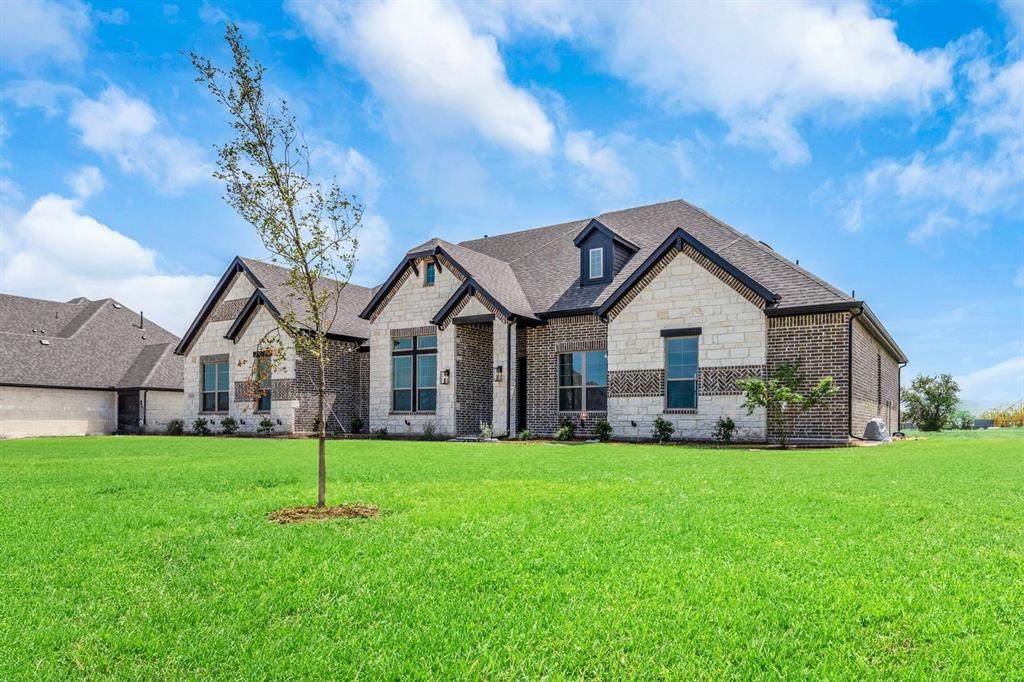 432 Estate Lane - Photo 1