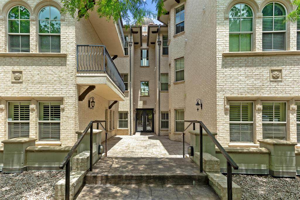 5801 Hillcrest Avenue - Photo 1