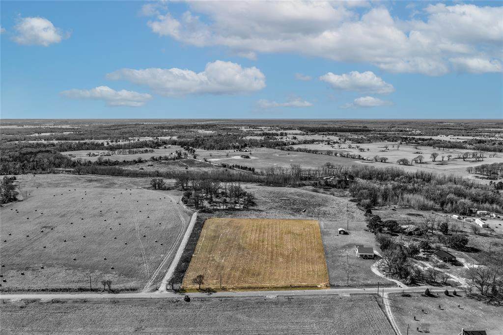 1170 County Road 4106 - Photo 1